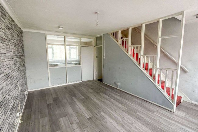 347 Stanstead Road, London SE6 4TZ 6