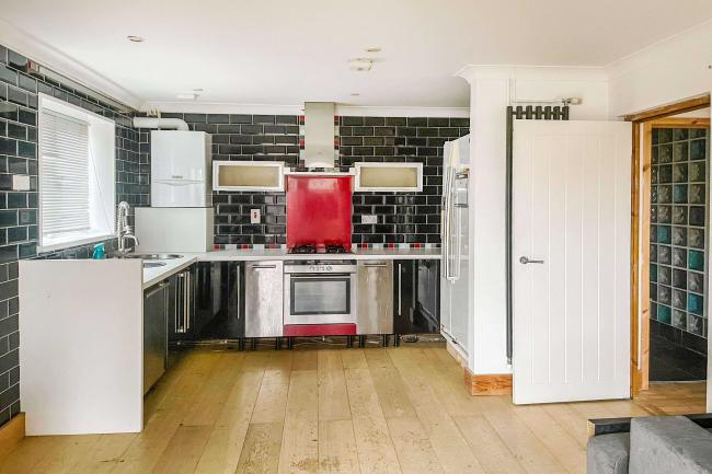 8 Gorse Close, Lakenheath, Brandon, Suffolk, IP27 9DE 7