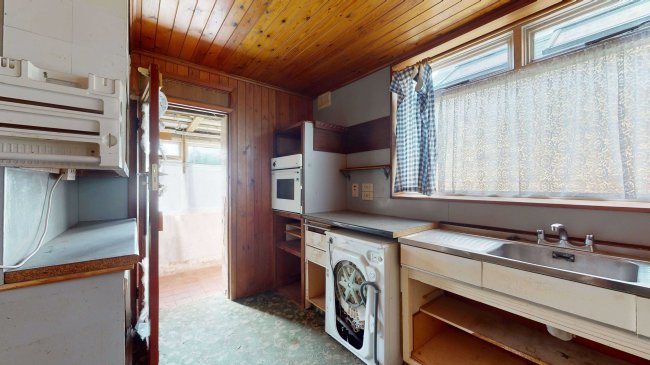 129 Casewick Road, West Norwood, London, SE27 0TA
 6