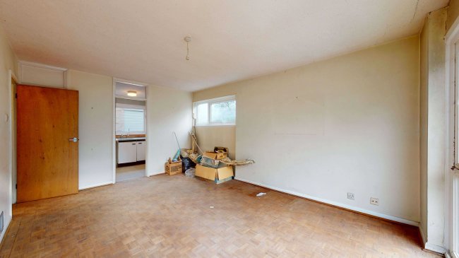 Flat 8 Fresham House, 12 Durham Road, Bromley, Kent BR2 0SG 3