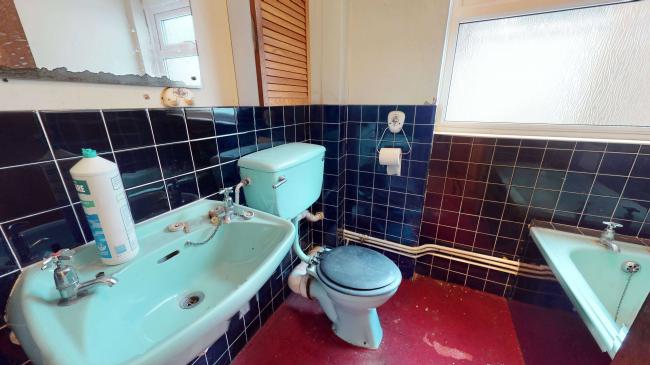 Flat 8 Fresham House, 12 Durham Road, Bromley, Kent BR2 0SG 3