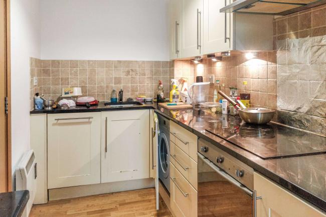 54 Stonegate House, Stone Street, Bradford, BD1 4QF 1