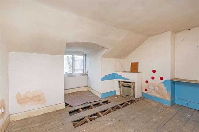 19 Pownall Road, Hounslow, TW3 1YN 5