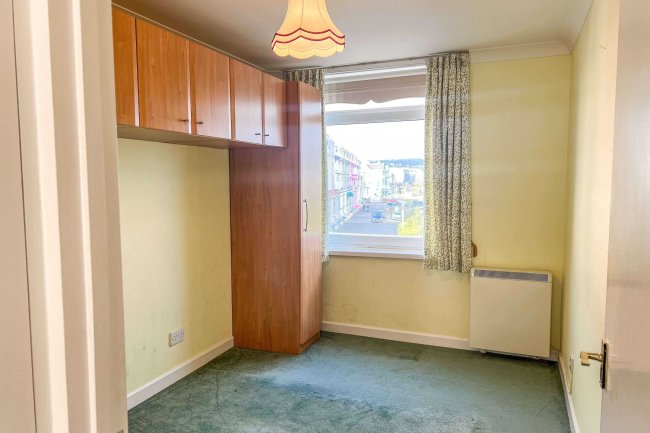 Flat 2 & 3, Grassington Court, 28 Sands Road, Paignton, Devon, TQ4 6JS 7