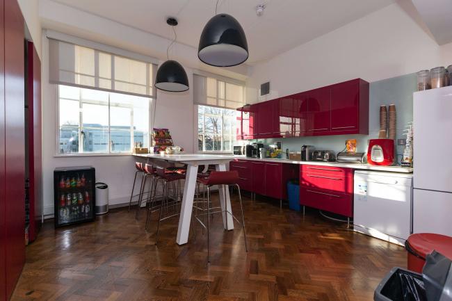 361 - 373 City Road, London, EC1V 1LR 6