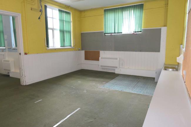 Former St Peter's School, Windmill Street, Royal Tunbridge Wells, Kent, TN2 4UU 3