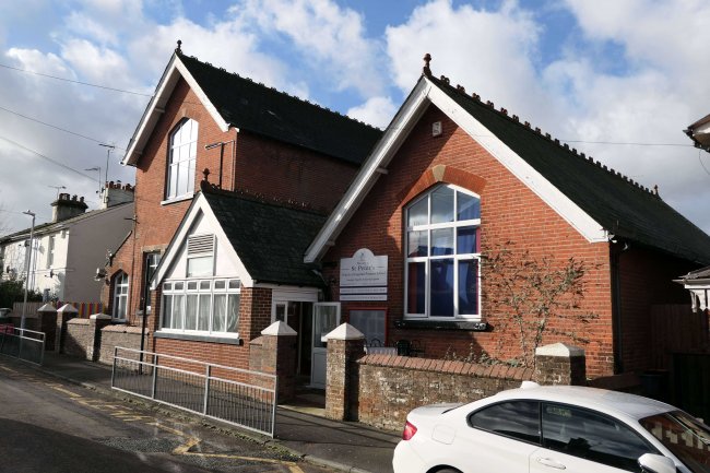 Former St Peter's School, Windmill Street, Royal Tunbridge Wells, Kent, TN2 4UU 3