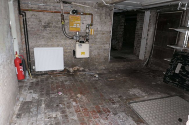 Former St Peter's School, Windmill Street, Royal Tunbridge Wells, Kent, TN2 4UU 3