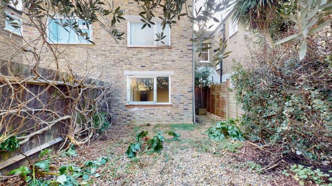 Flat A, 24 Tarbert Road, Dulwich, London SE22 8QB 6