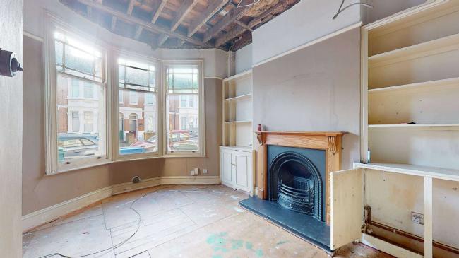 Flat A, 24 Tarbert Road, Dulwich, London SE22 8QB 6