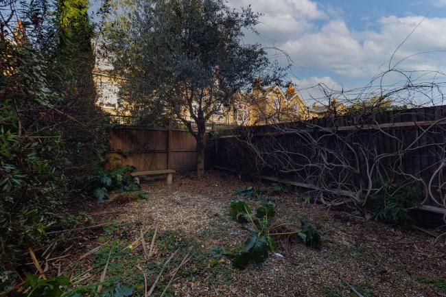 Flat A, 24 Tarbert Road, Dulwich, London SE22 8QB 6