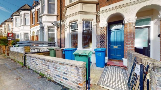 Flat A, 24 Tarbert Road, Dulwich, London SE22 8QB 6