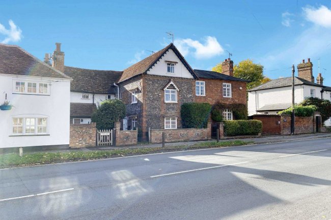 57 Northfield End, Henley-on-Thames, Oxford, RG9 2JJ 7