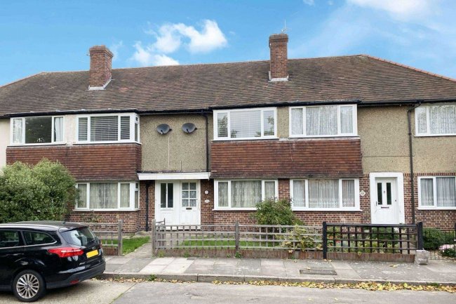 441 Chertsey Road, Twickenham, Middlesex TW2 6LS 5