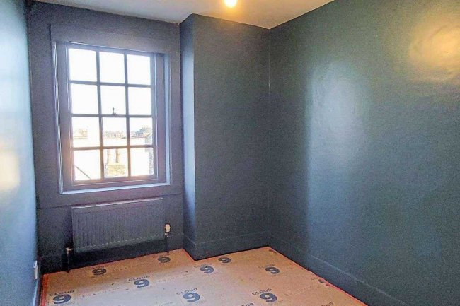 73 High Street, Lymington, Hampshire SO41 9AL 10