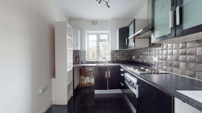 Flat 16, Warwick Lodge, Shoot Up Hill, London NW2 3PE 7