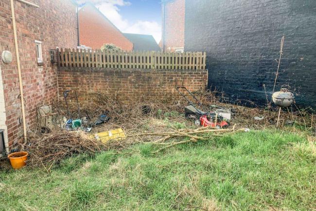 22 and 22a Talbot Road, Wellingborough, Northants NN8 1QH 5