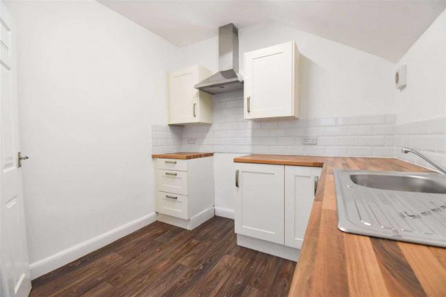 22 and 22a Talbot Road, Wellingborough, Northants NN8 1QH 5