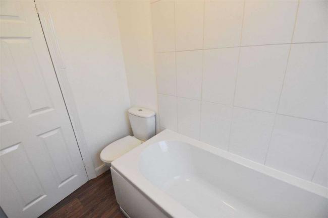 22 and 22a Talbot Road, Wellingborough, Northants NN8 1QH 5