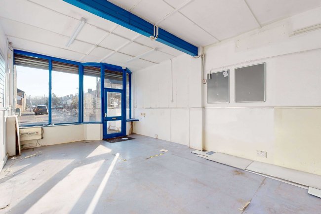 89 Clarence Road, Grays, Essex, RM17 6RA 1