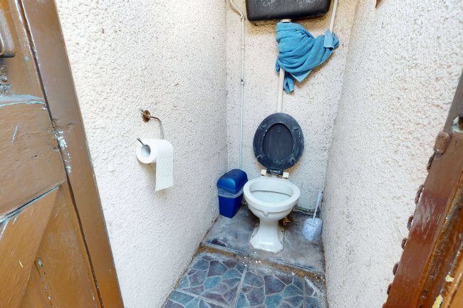 89 Clarence Road, Grays, Essex, RM17 6RA 1