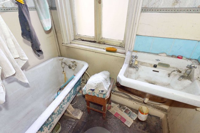 55 Sutton Lane South, Chiswick, London, W4 3JR 5