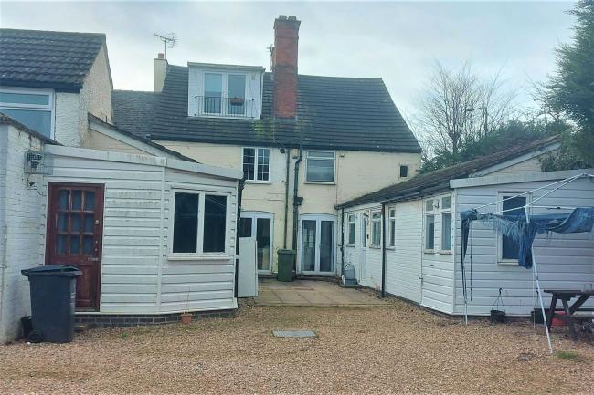 102 Loughborough Road, Hathern, LE12 5JB 4