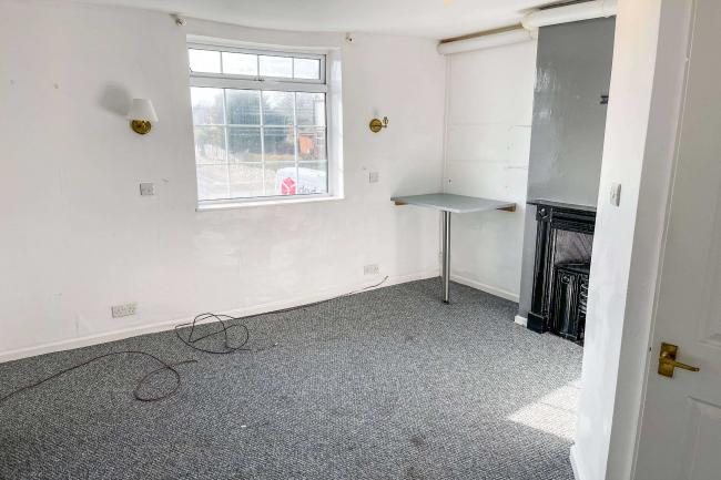 102 Loughborough Road, Hathern, LE12 5JB 4