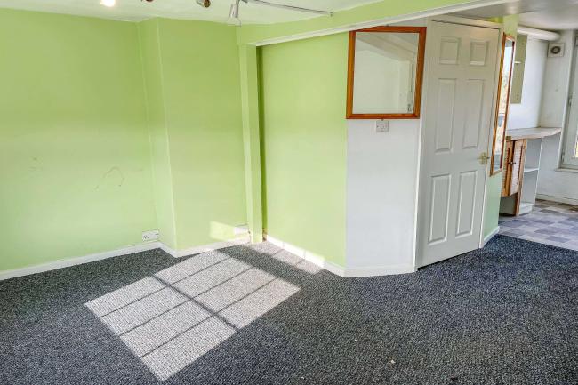 102 Loughborough Road, Hathern, LE12 5JB 4