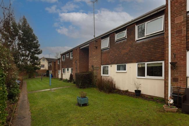Flat 6 Mitchell Buildings, Monteagle Lane, Yateley, Hampshire, GU46 6NB 1