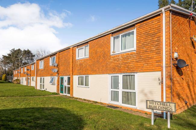 Flat 6 Mitchell Buildings, Monteagle Lane, Yateley, Hampshire, GU46 6NB 1