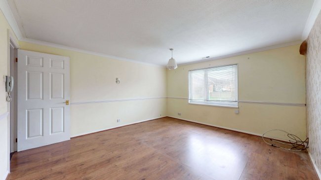 Flat 6 Mitchell Buildings, Monteagle Lane, Yateley, Hampshire, GU46 6NB 1