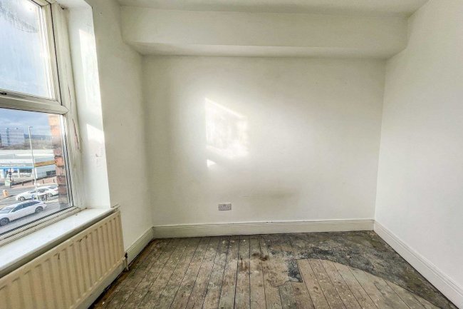 16 Saltwell Place, Gateshead, Tyne and Wear, NE8 4QY 1