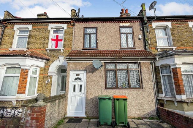 49 Abbots Road, East Ham, London, E6 1LE 9