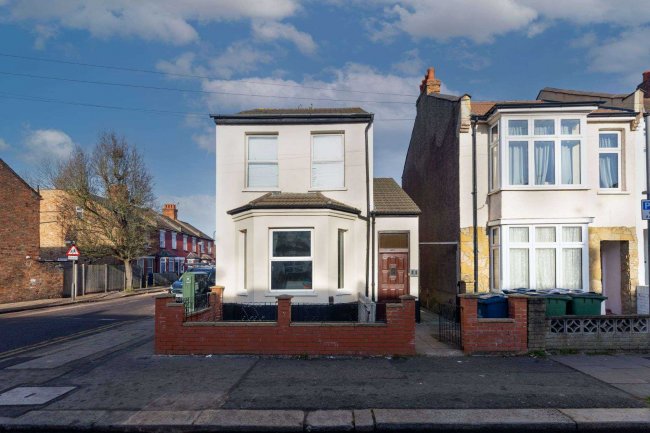 59 Graham Road and Land at Rear of 59 Graham Road, Harrow, Middlesex, HA3 5RP 1