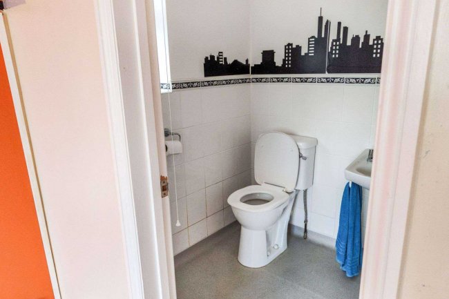 Ivydene, 133 Harwich Road, Little Oakley, Harwich, CO12 5EB 8