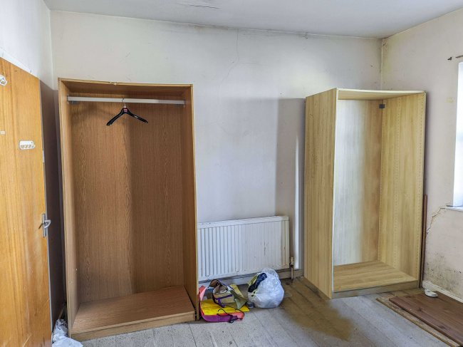 2 Dunkeld Road, Thornton Heath, London SE25 6QH
 3