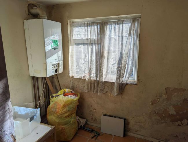 2 Dunkeld Road, Thornton Heath, London SE25 6QH
 3