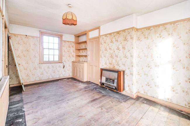 34 Daventry Road, Knowle, Bristol, BS4 1DQ 8