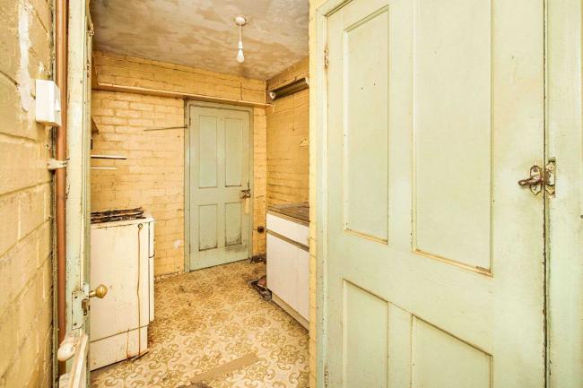 34 Daventry Road, Knowle, Bristol, BS4 1DQ 8