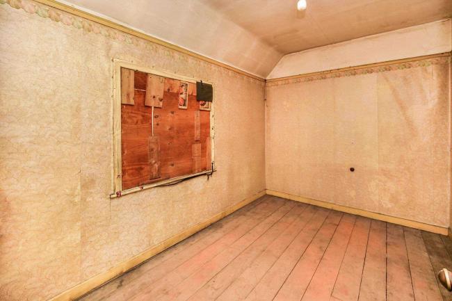 34 Daventry Road, Knowle, Bristol, BS4 1DQ 8