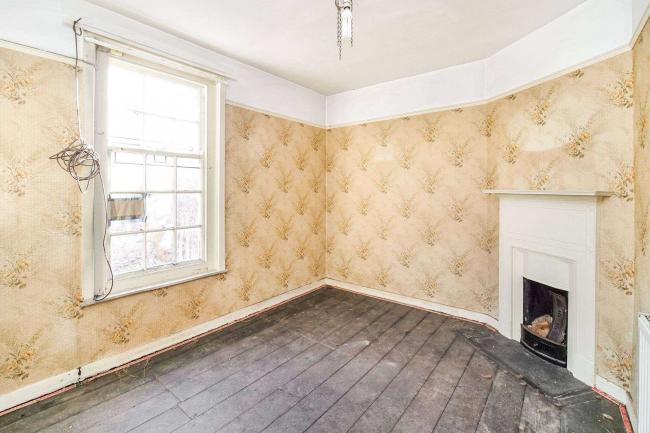 34 Daventry Road, Knowle, Bristol, BS4 1DQ 8