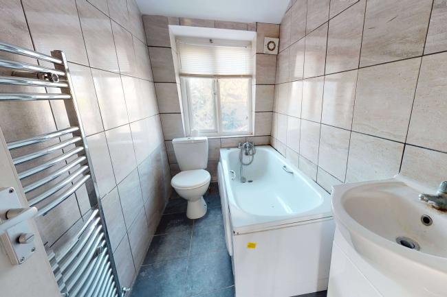 244 Burrage Road, Woolwich, London, SE18 7JP
 4