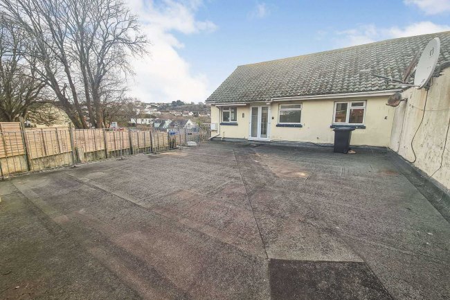 First Floor Flat, 119b Dartmouth Road, Paignton, Devon, TQ4 6NF 5