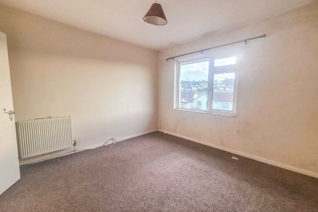 First Floor Flat, 119b Dartmouth Road, Paignton, Devon, TQ4 6NF 5