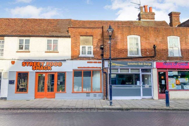 33a - 35a High Street, Theale, Berkshire RG7 5AH 9