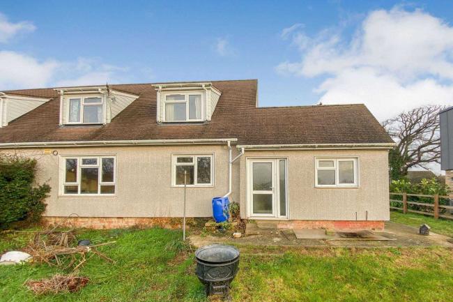 1 The Lane, Easton, Huntington, Cambridgeshire, PE28 0TY
 9