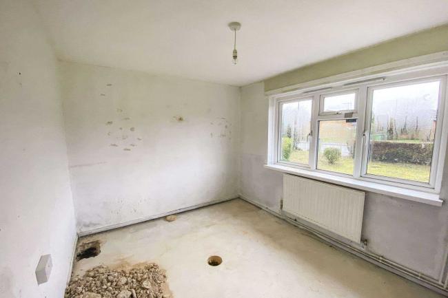 3 Moyne Road, Sawtry, Huntingdon PE28 5TN 4