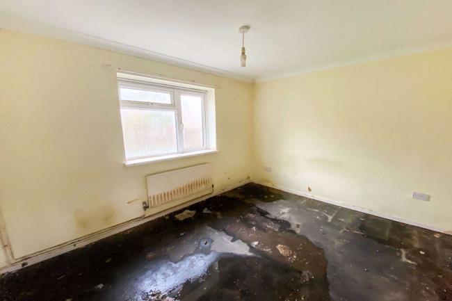 4 Gains Lane, Great Gidding, Huntington, Cambridgeshire, PE28 5NN
 8