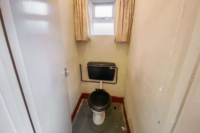 64 Fenton Road, Warboys, Huntingdon, Cambridgeshire, PE28 2SL
 9